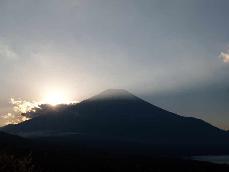 �R���΂���̗[��