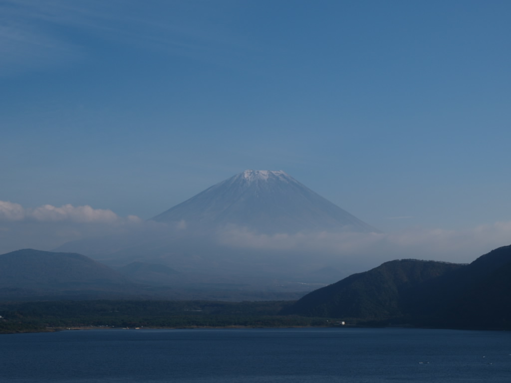 �{���΂���̕x�m�R