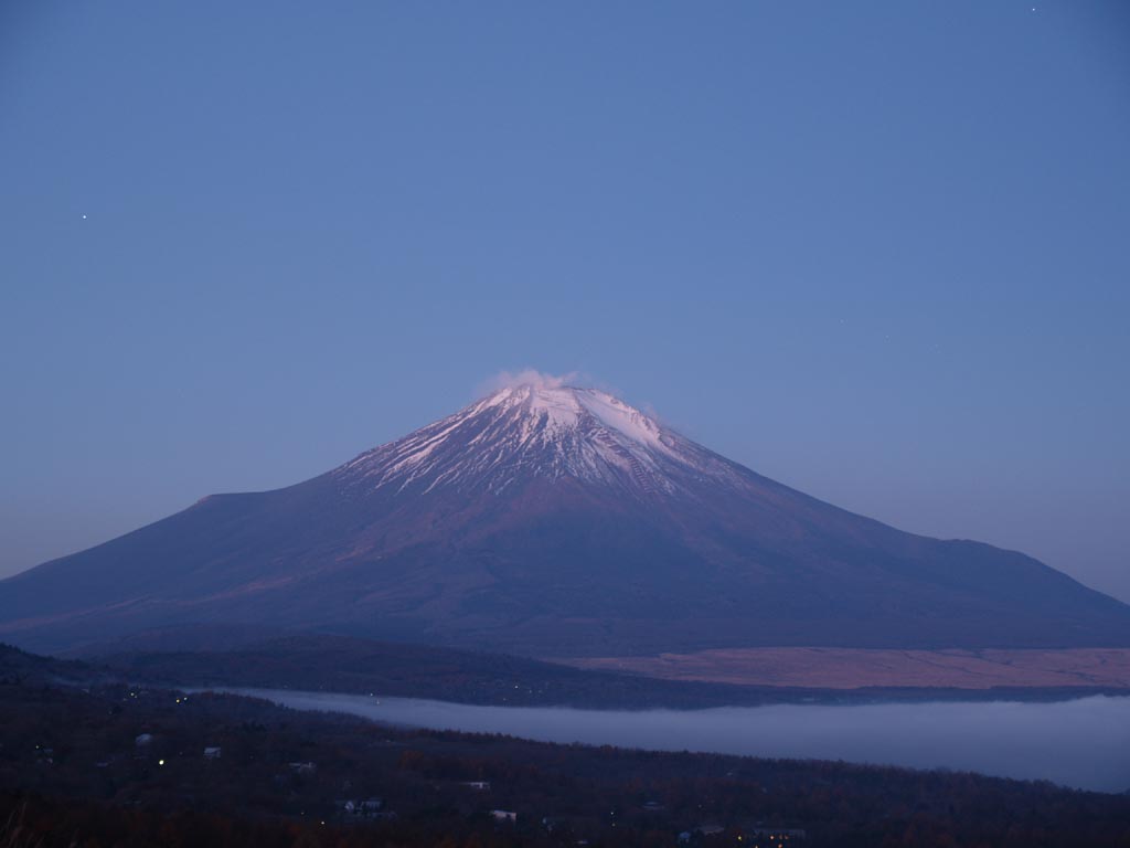 �p�m���}�䂩��̉_�C�ƕx�m�R