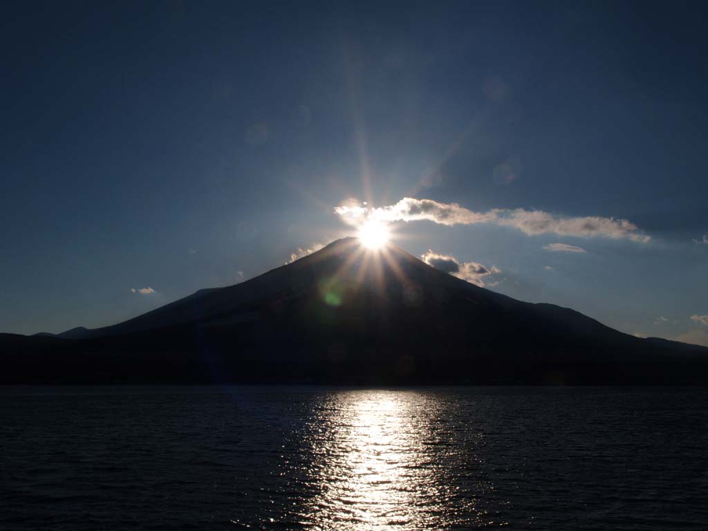 ���r����̃_�C�������h�x�m