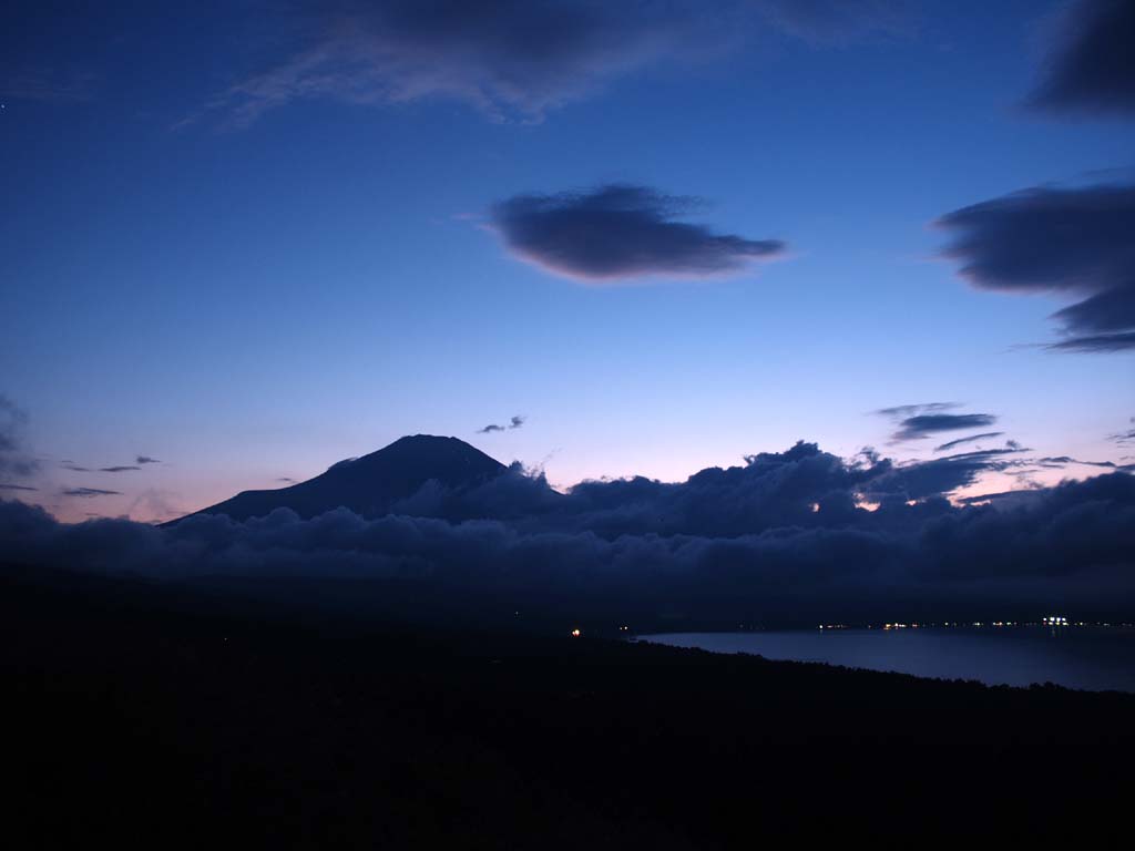 �R���΂���̗[�Ă���̕x�m�R(2)