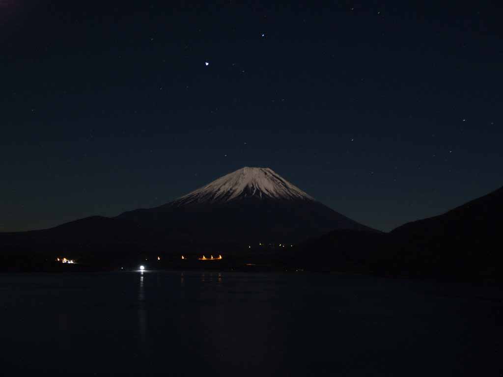 �{���΂̖�i�ƕx�m�R