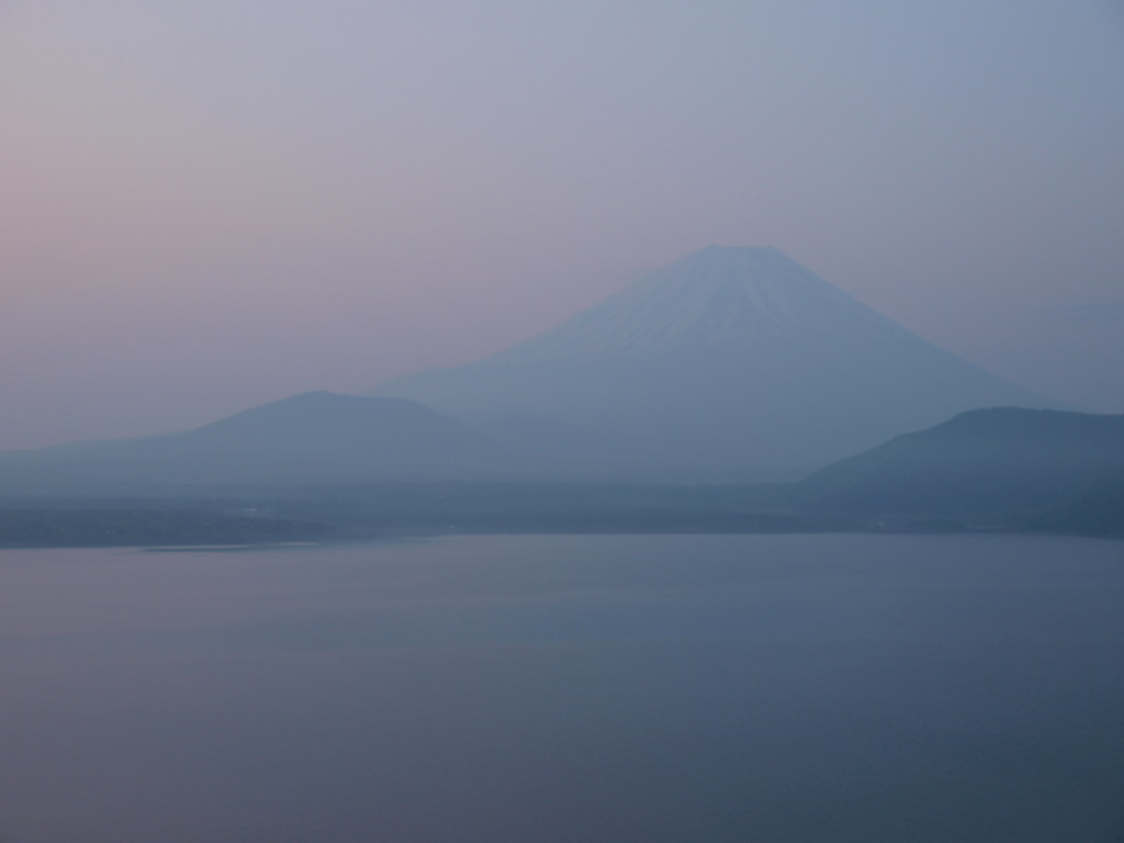 5/17 �{���΂���̓��̏o�O�̕x�m�R