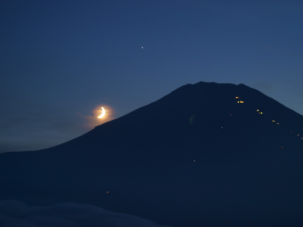 9/3 �x�m�R�̕��ɒ��ގO����