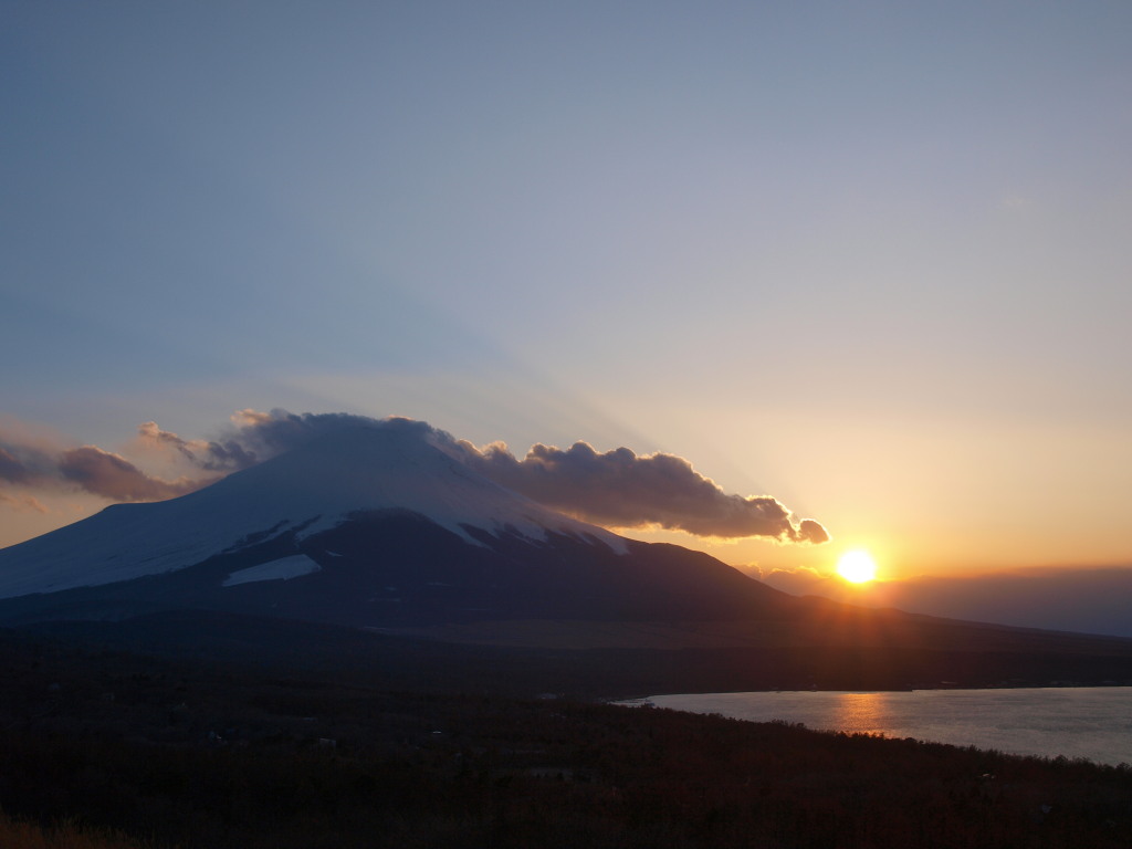 3/26 �[�Ă��̕x�m�R