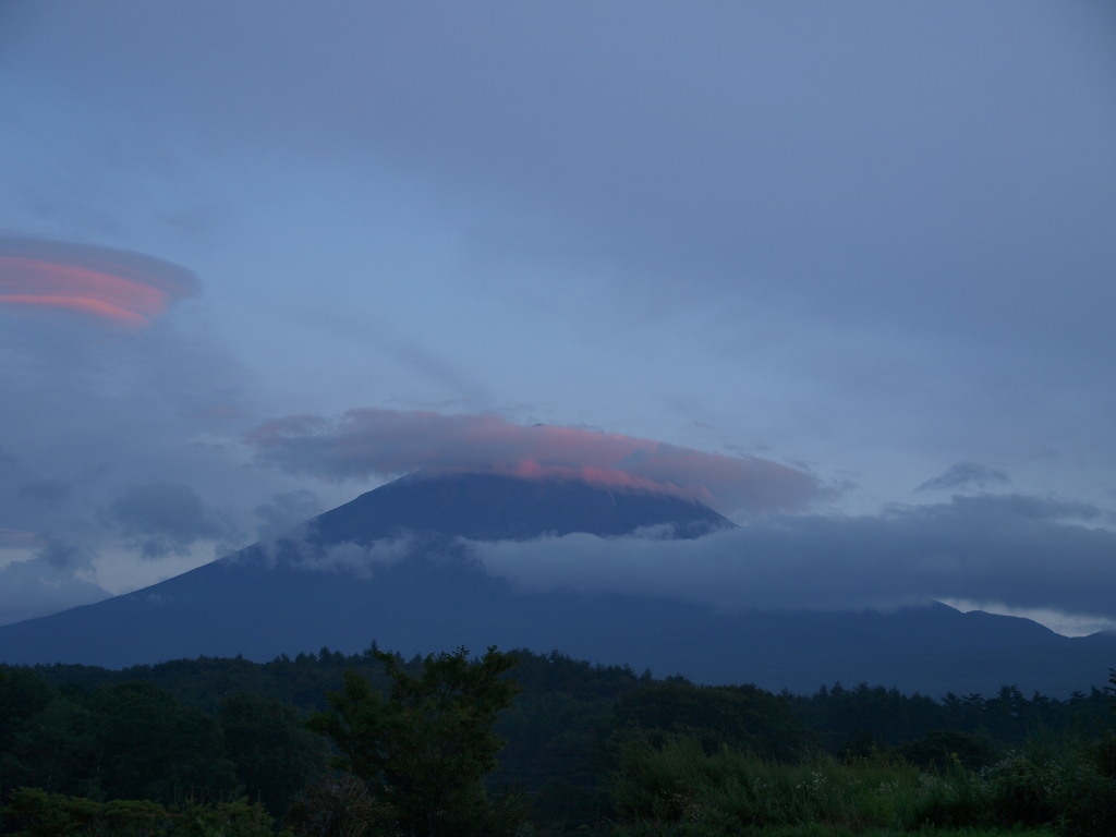 8/7 �򂩂�̗[�Ă��ƕx�m�R