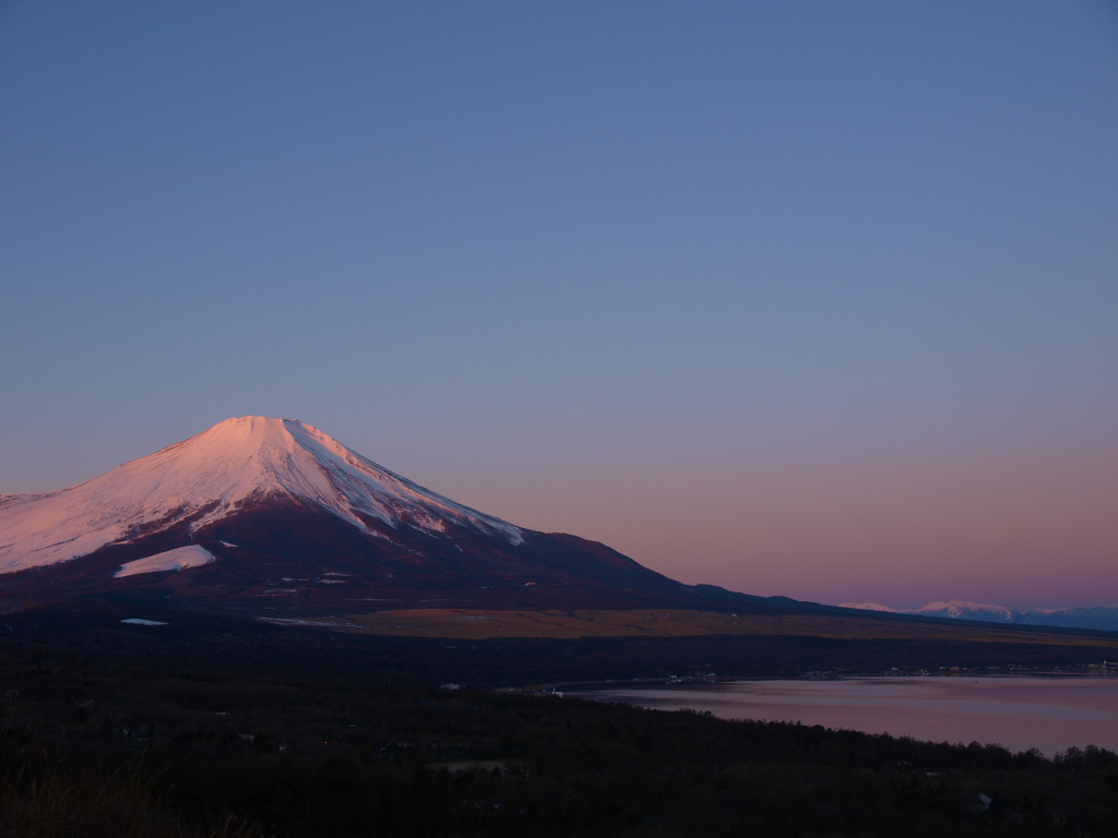 1/8 �������ɍg�x�m