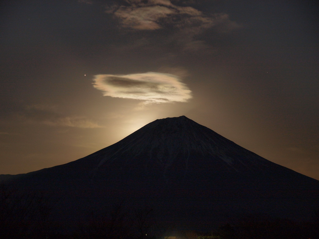 1/30 ���̂őO�̍ʉ_�ƕx�m�R