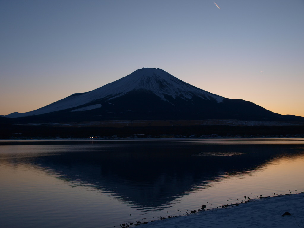 2/7 �[�Ă��̋t���x�m