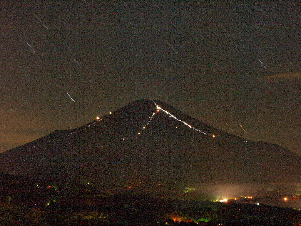 8/8 �閾���̕x�m�o�R