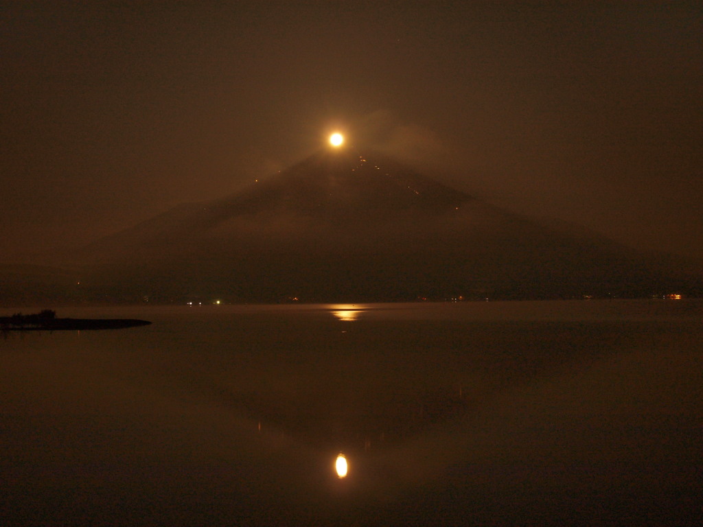 8/24 �p�[���x�m