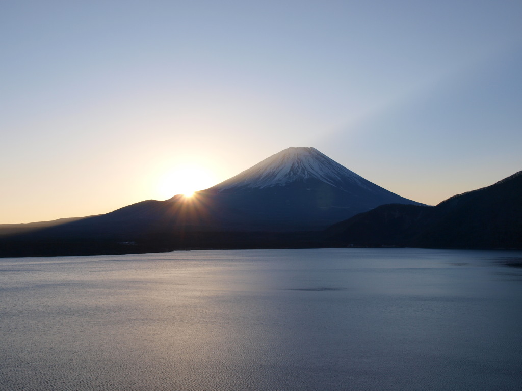 1/10 ���̏o�ƕx�m�R