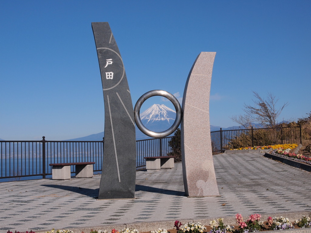 1/27 �o�����̋u����̕x�m�R