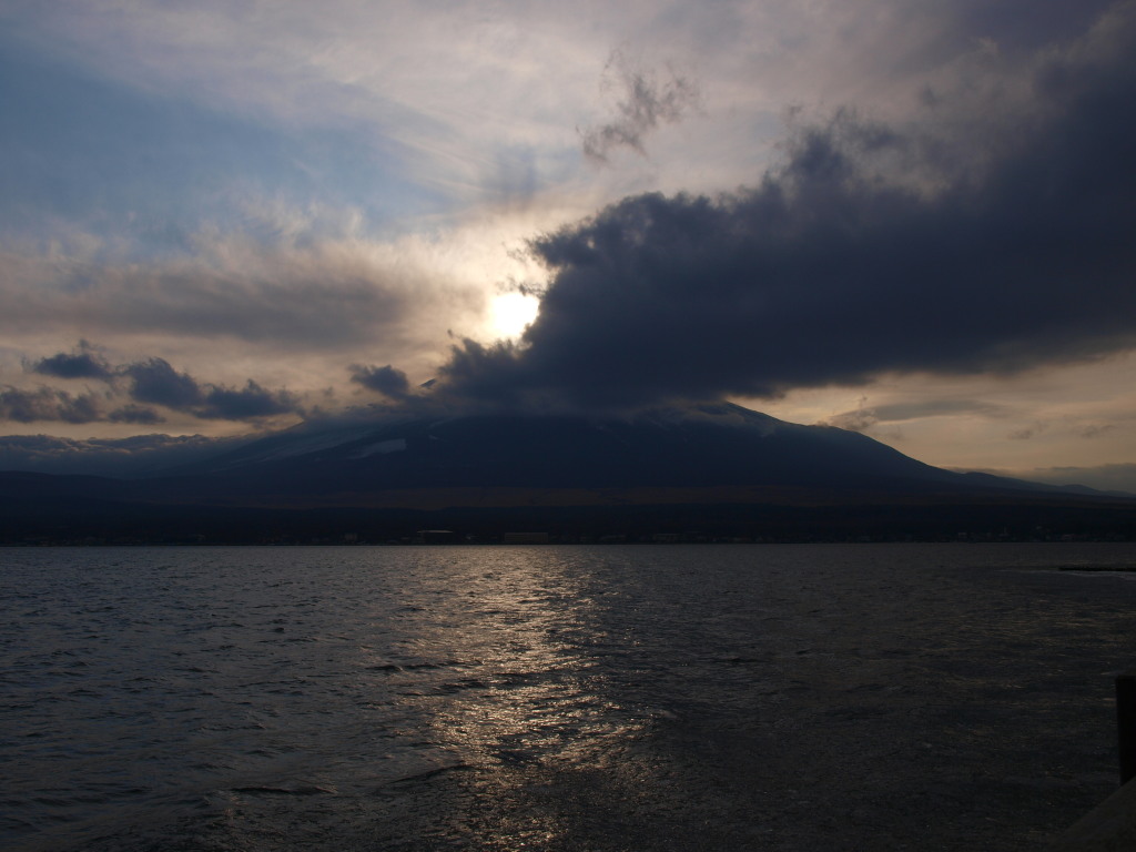 2/2 �_�̒��̃_�C�������h�x�m