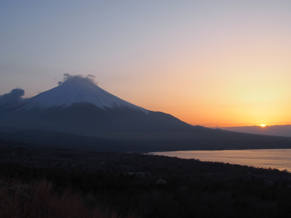 4/9 ���̓���ƕx�m�R