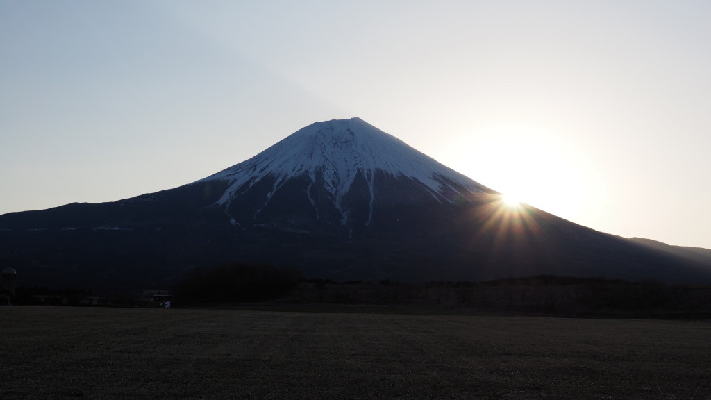 3/22 ��������̓��̏o�̕x�m�R