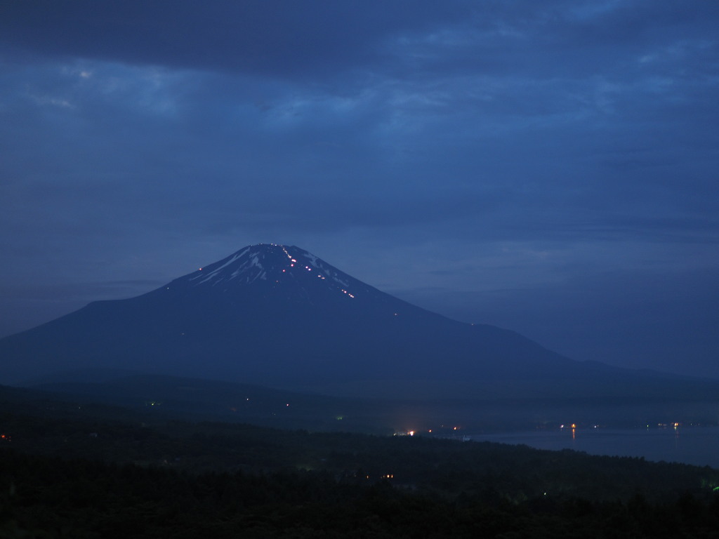 7/13 �o�R�q�̐l����