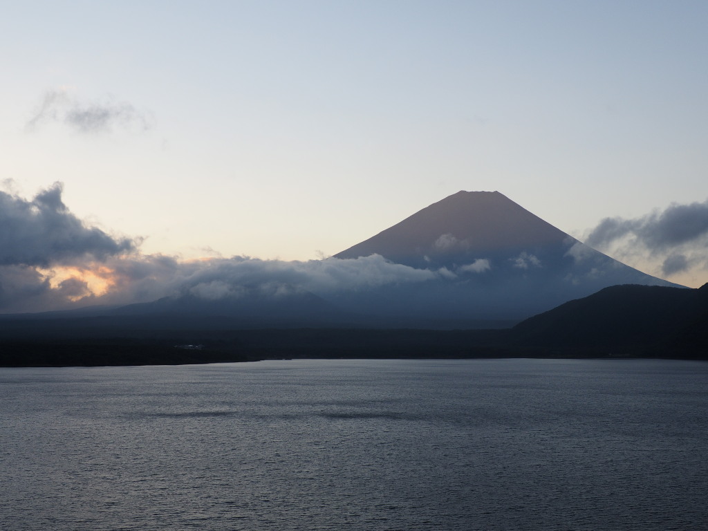 9/27 ���̕x�m�R