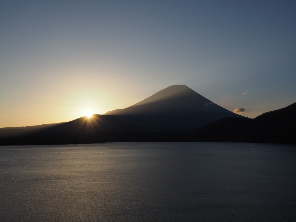 11/19 ���̏o�ƕx�m�R