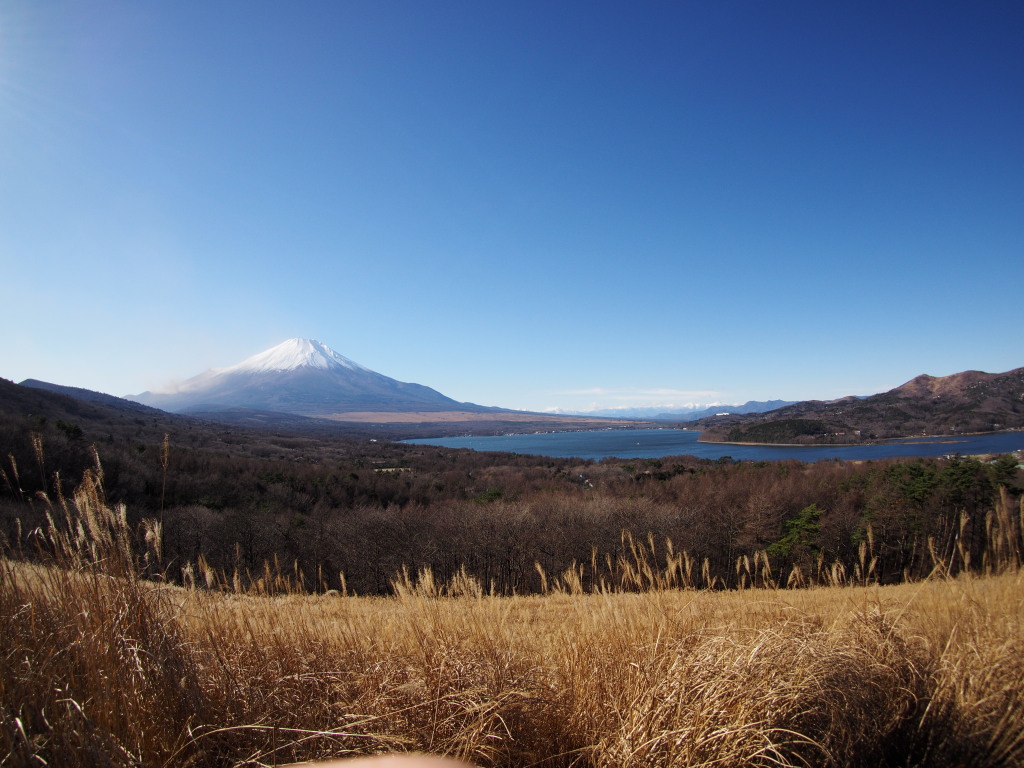 12/3 �����Ԃ̎R����