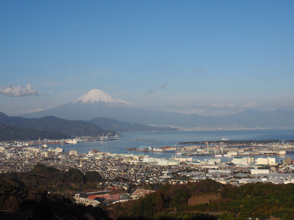 1/16 ���{������̕x�m�R(2)