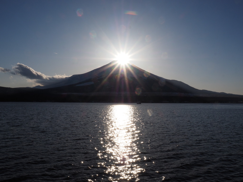 2/10 �����􂩂�̃_�C�������h�x�m(2)