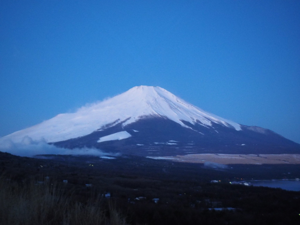 2/27 �s�[�J���̕x�m�R