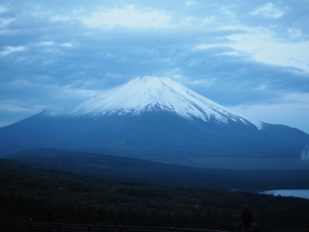 5/21 5���̐�̕x�m�R