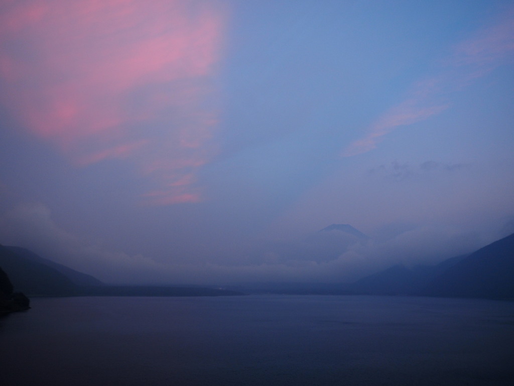 8/2 �ЏĂ��̕x�m�R