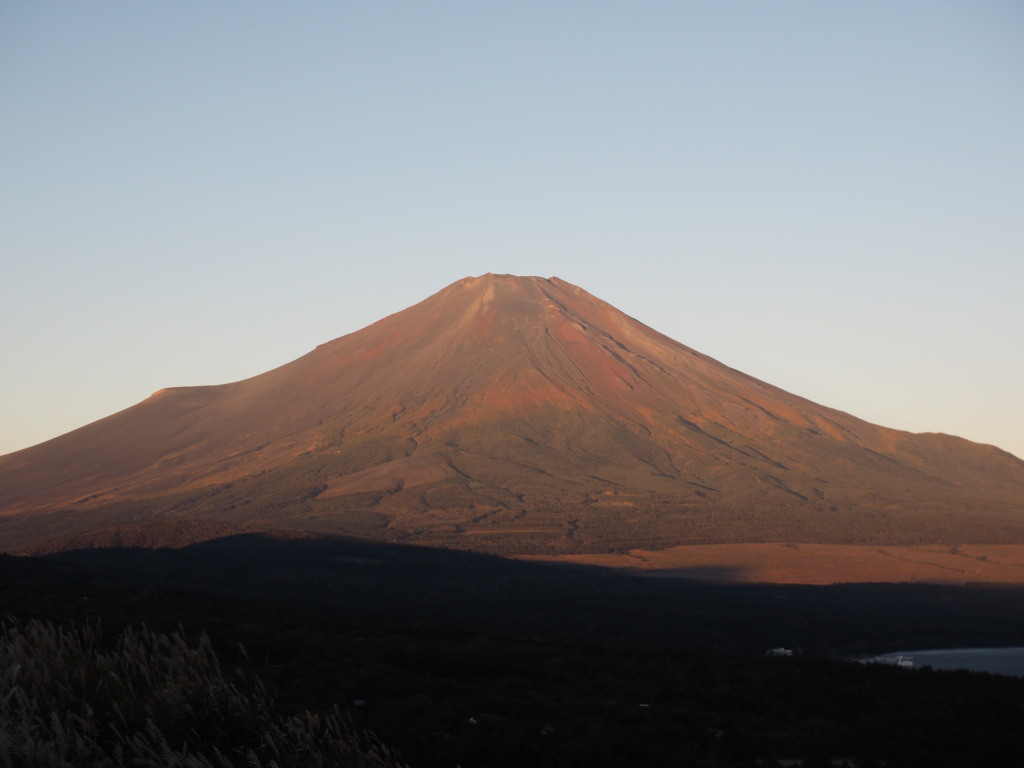 10/8 �䕗��߂̕x�m�R