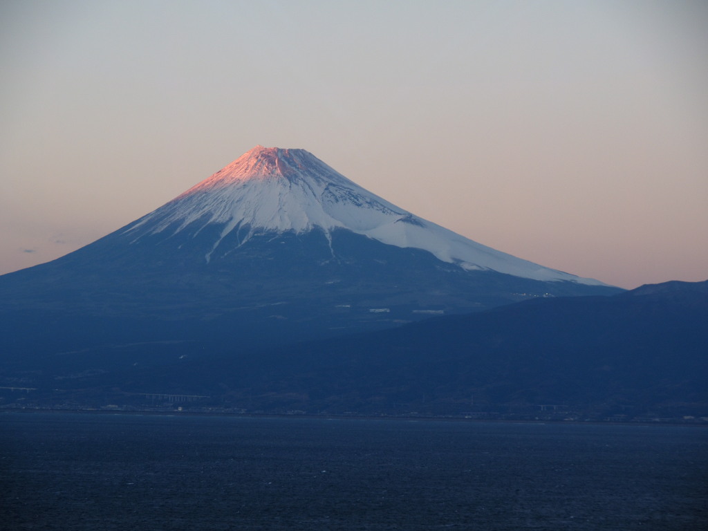 1/24 �ЏĂ��̕x�m�R