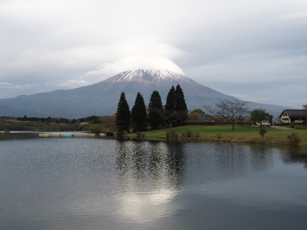 4/18 �P�_�ƕx�m�R