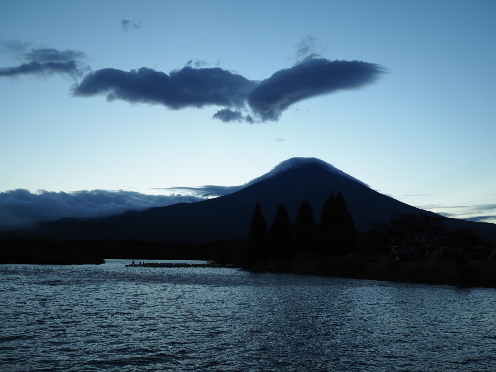 8/20 �P�_�̕x�m�R