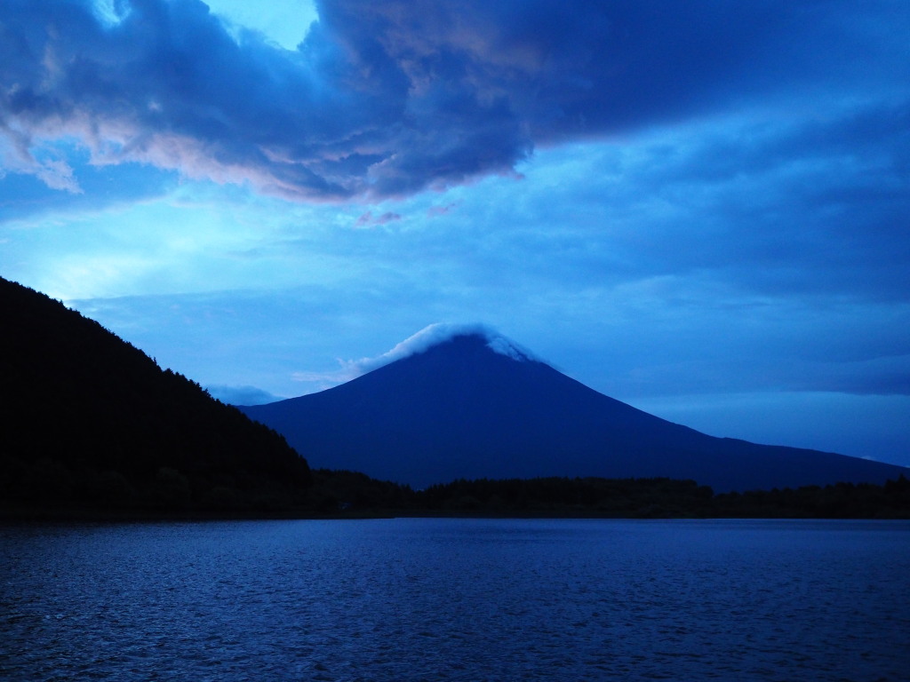 8/22 �P�_�ƒ��Ă�