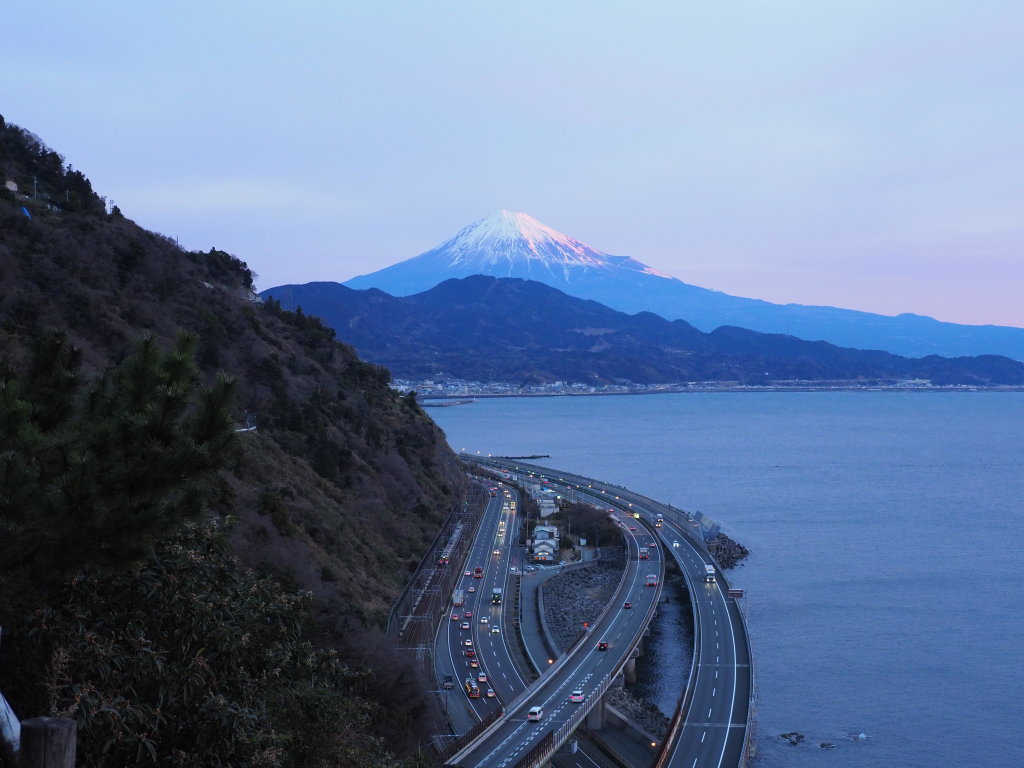 1/27 ���Ă��̕x�m�R