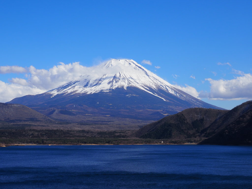 3/7 �{���΂���̕x�m�R