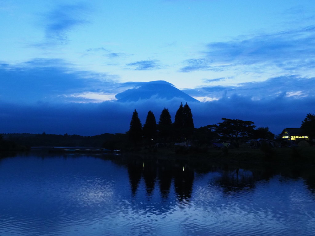 9/10 �����Ă����x�m�R