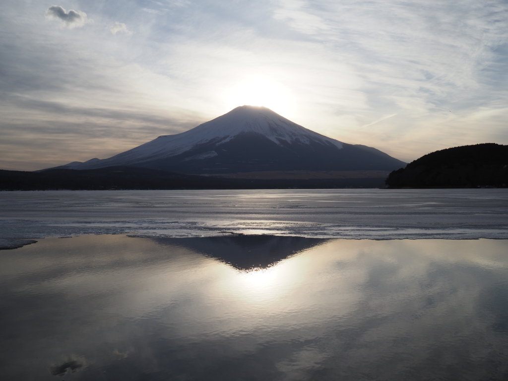 2/15 �[�Ă��̕x�m�R