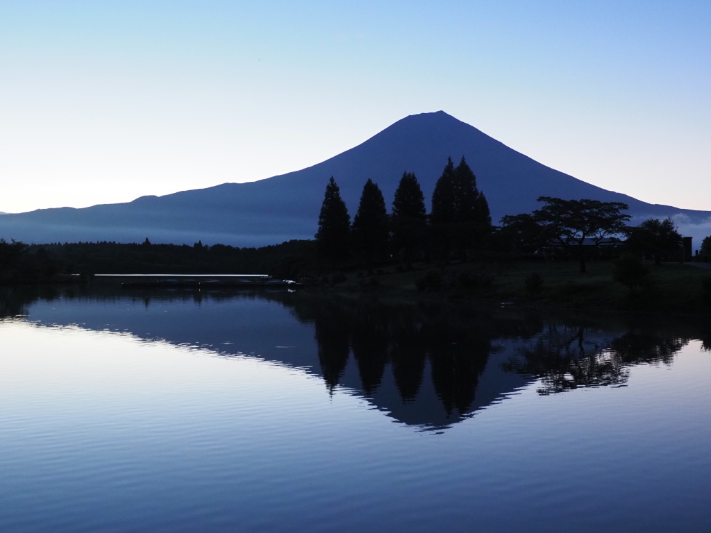 7/10 �閾���O�̕x�m�R