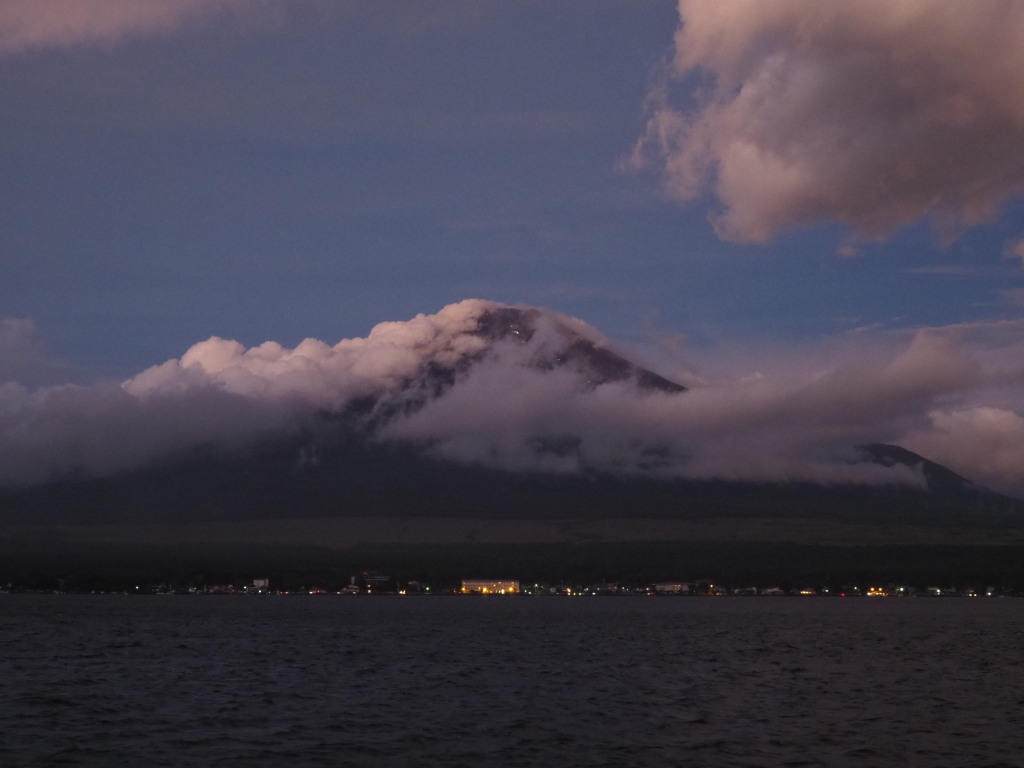 9/9 �閾���̕x�m�R