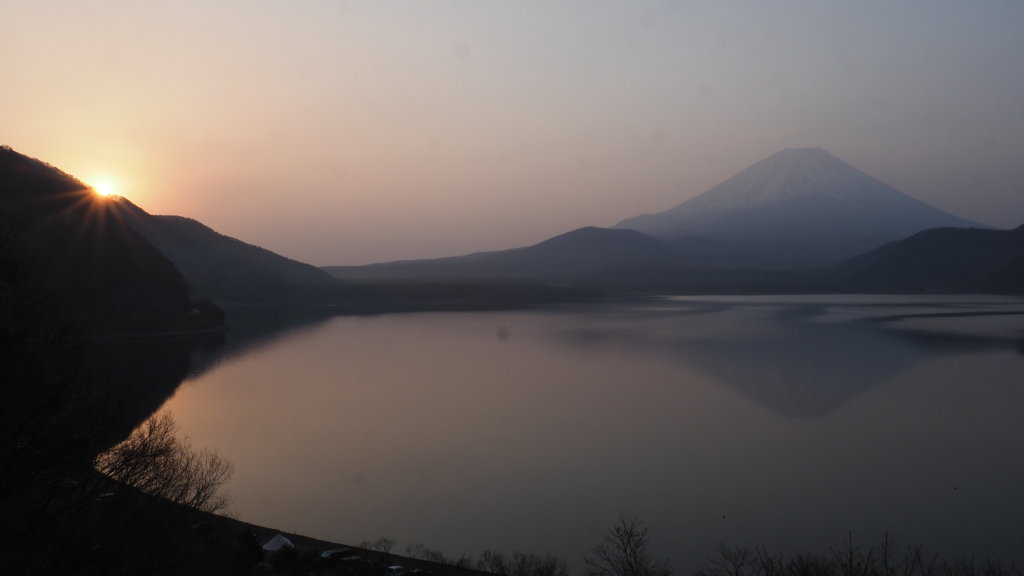 4/7 ���̏o�̋t���x�m