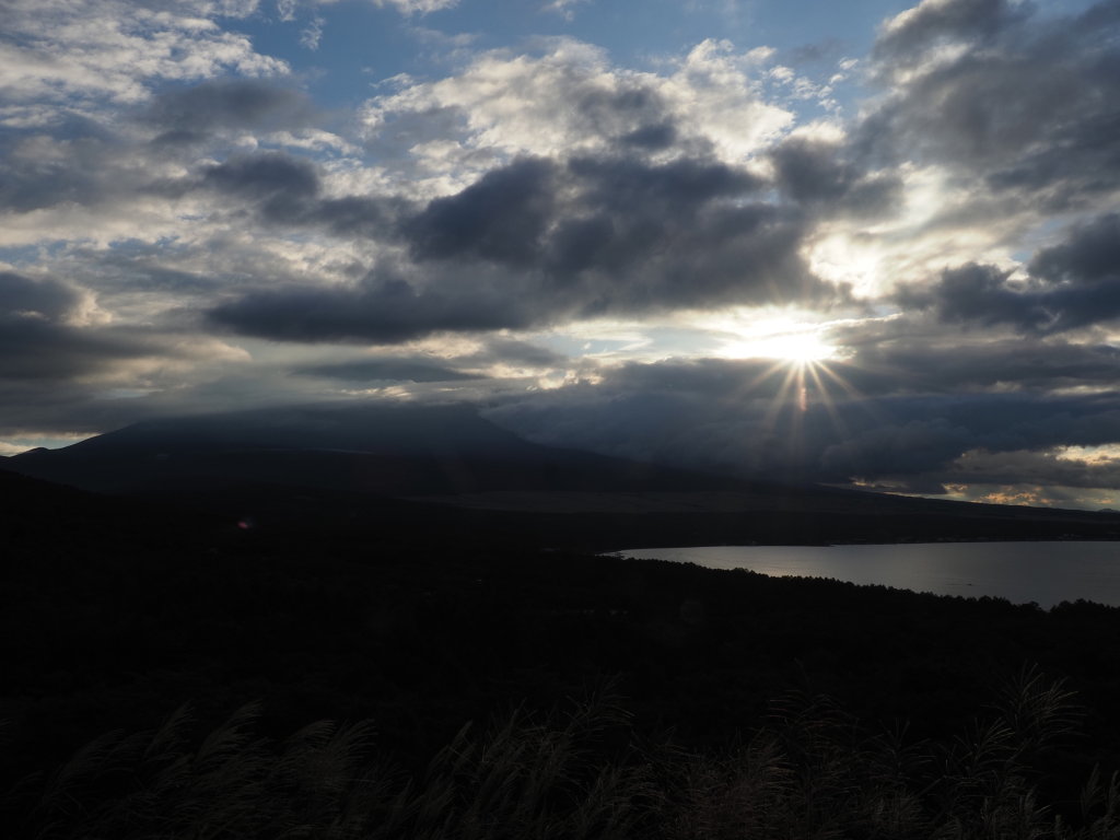 9/7 ���̓���