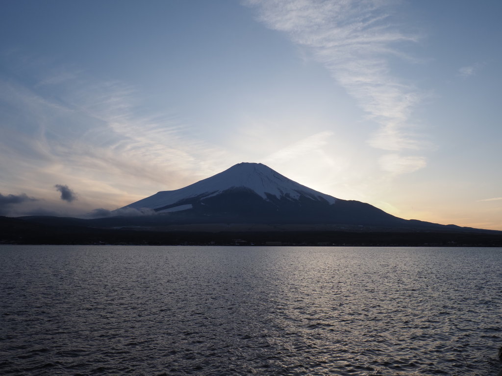 2/7 �[�Ă��̕x�m�R