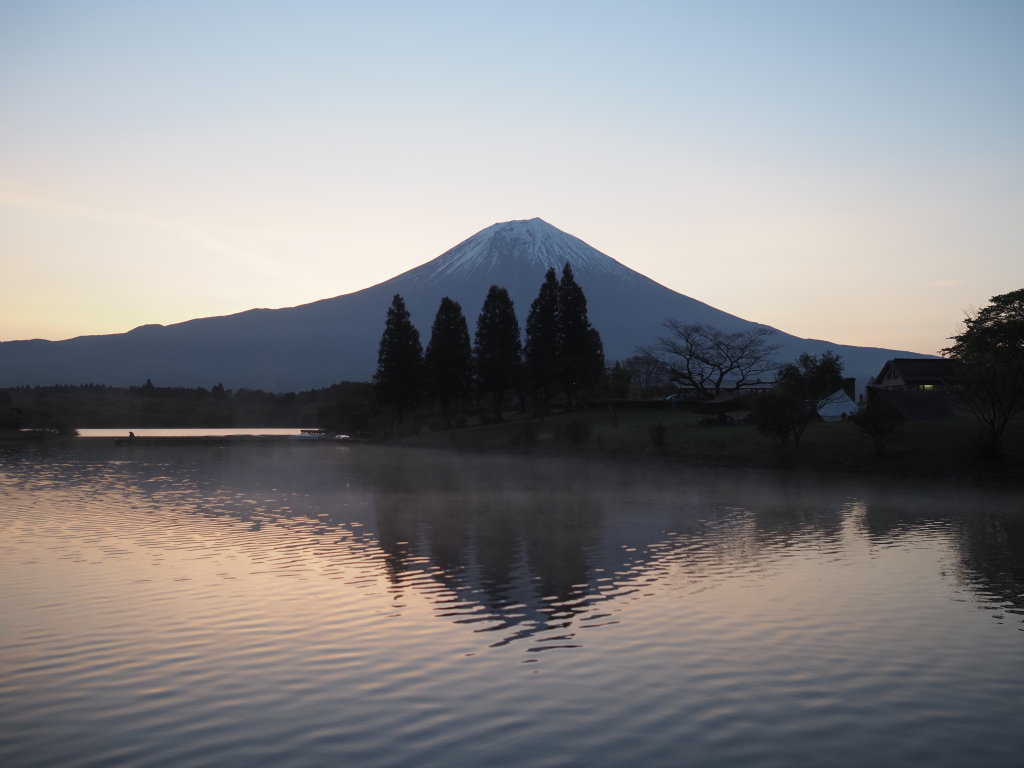 4/25 ���Ă��̕x�m�R