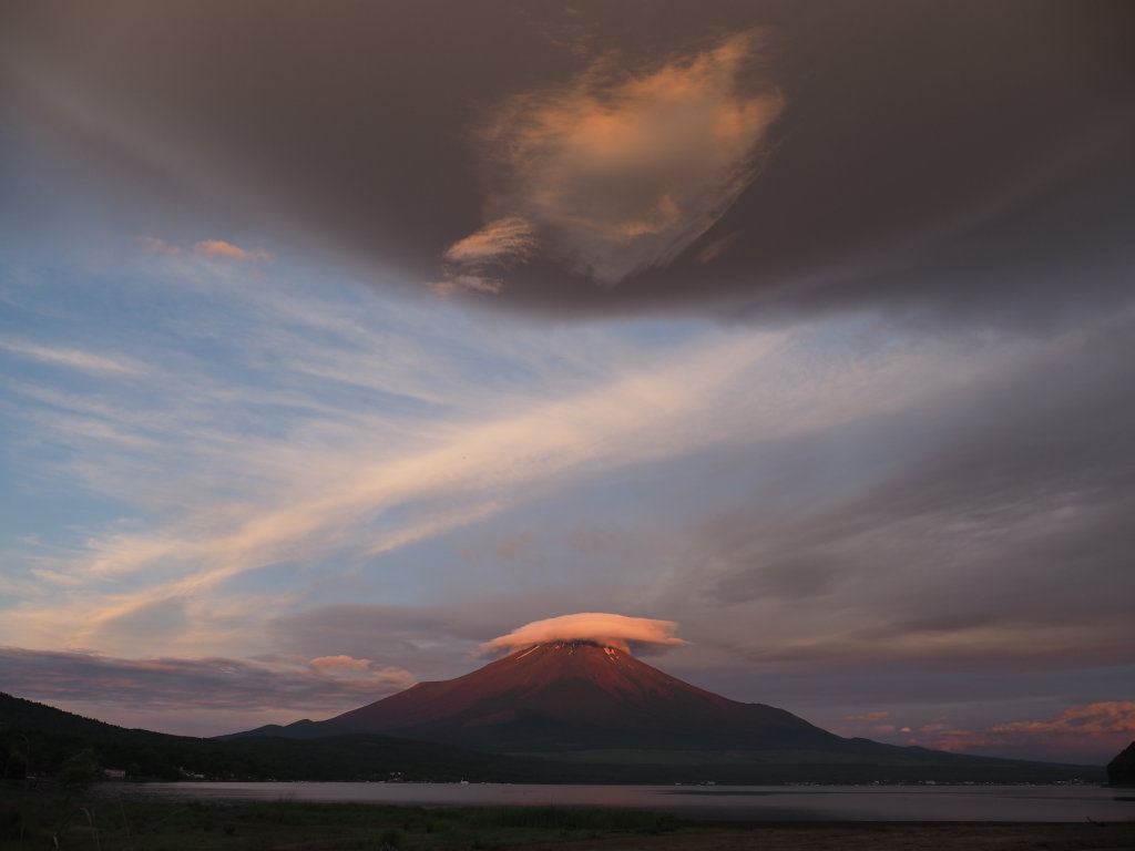 6/26 �邵�_�ƎP�_�̕x�m�R