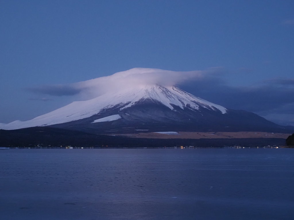 2/18 �傫�Ȋ}�_