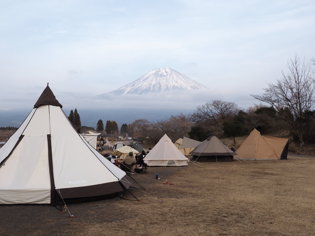 3/4 �c�ь΁E�e���g�T�C�g