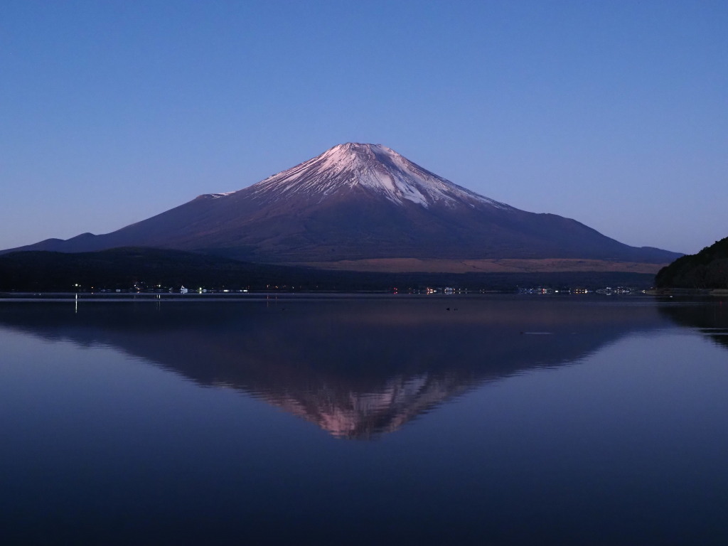 12/8 �s�[�J���̖閾���O