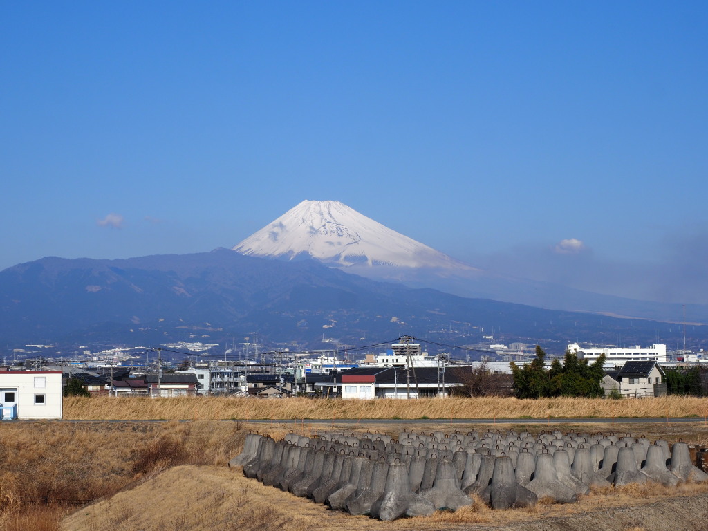 2/3 �Q�[�g�E�F�C���삩��̕x�m�R(2)