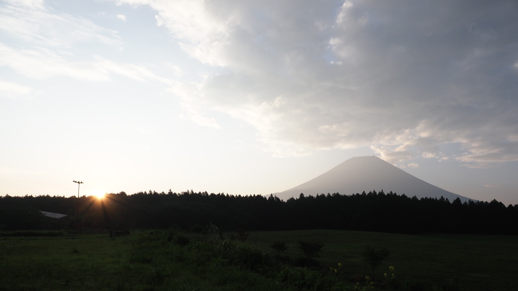 8/9 ������������̓��̏o